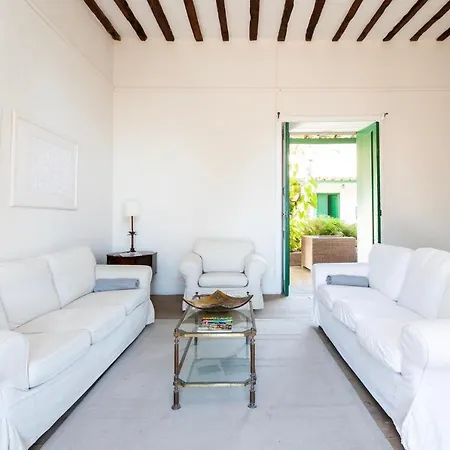 Detached With Garden, Heated And Private Pool, Sea View, Parking Free Willa *